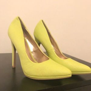 Neon pumps
